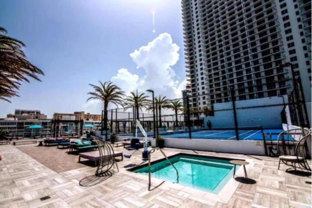דירות הוליווד Hyde Beach House Grand Sea View מראה חיצוני תמונה